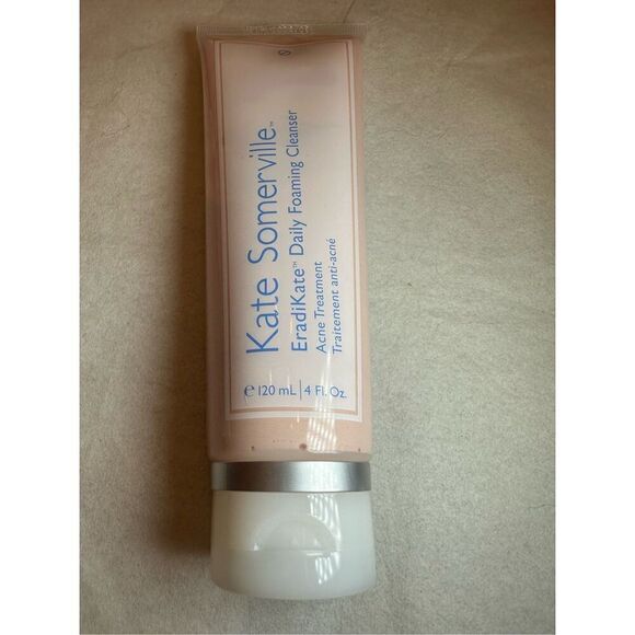 Kate Somerville EradiKate™ 3% Sulfur Daily Foaming Cleanser 120ml/4oz - Picture 1 of 8